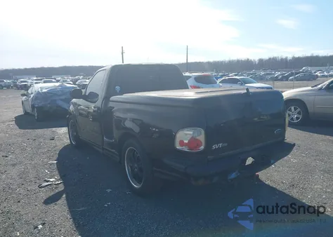 2002 Ford F-150 Lightning z USA, uszkodzony, nr VIN 2FTZF07342CA63586